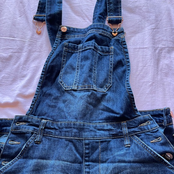 Guess dangri style jean - Picture 2 of 6